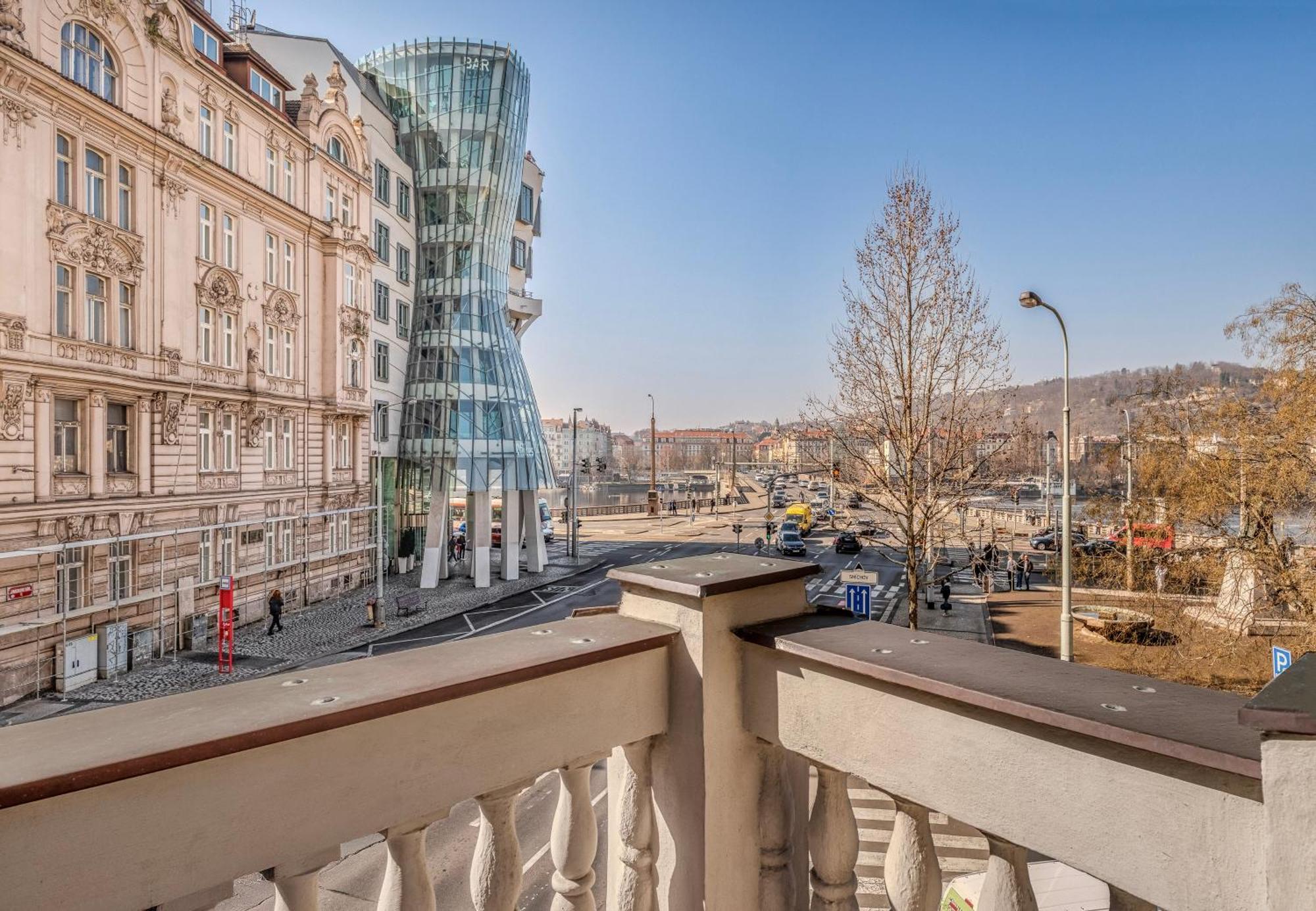 River Dance Suites By Adrez Praha Exteriér fotografie